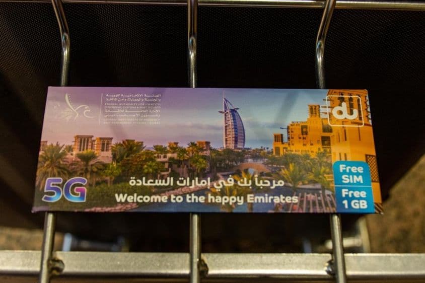 Tarjeta turística móvil de du antigua, todavía incluye 1GB de datos.