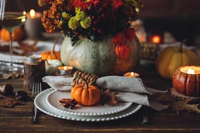 Mesa acogedora en noviembre.