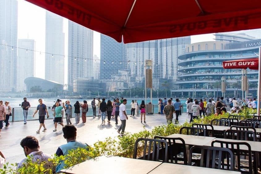 Five Guys Dubái, vista desde la terraza.