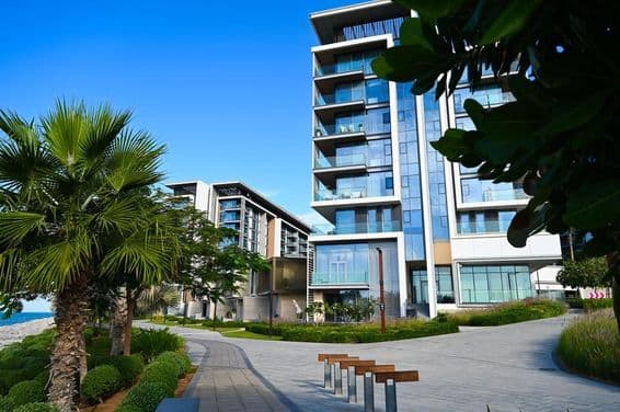 Apartamentos en Dubái junto al mar.