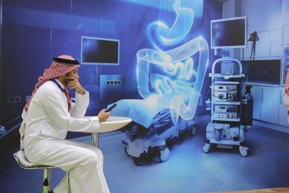 Una escena en la exhibición comercial Arab Health celebrada en el Centro de Exposiciones Dubai World Trade Centre para la industria global de la salud.