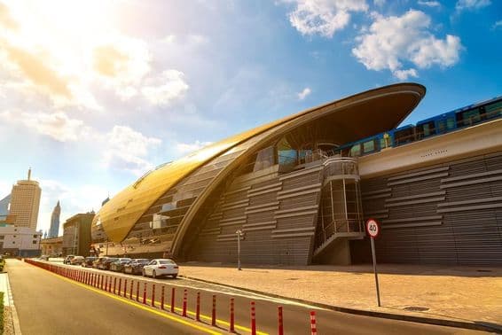 Estación de metro de Dubái.