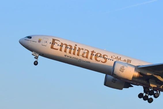 AEROLÍNEAS EMIRATES Boeing 777-300ER.