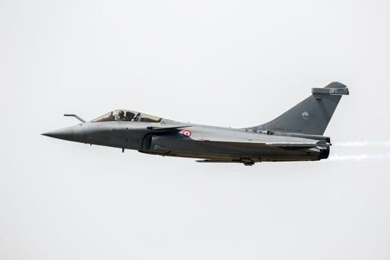 El avión de combate Dassault Rafale de la Fuerza Aérea Francesa.