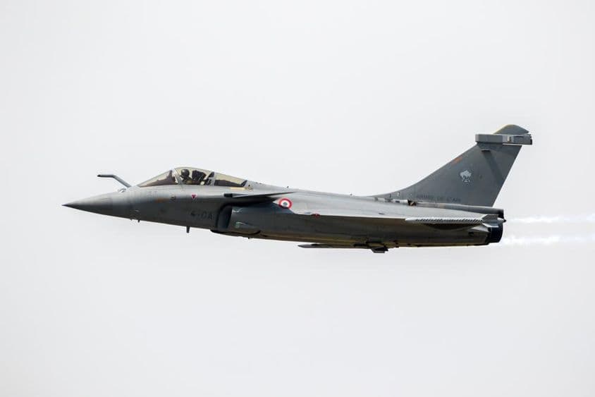 El avión de combate Dassault Rafale de la Fuerza Aérea Francesa.