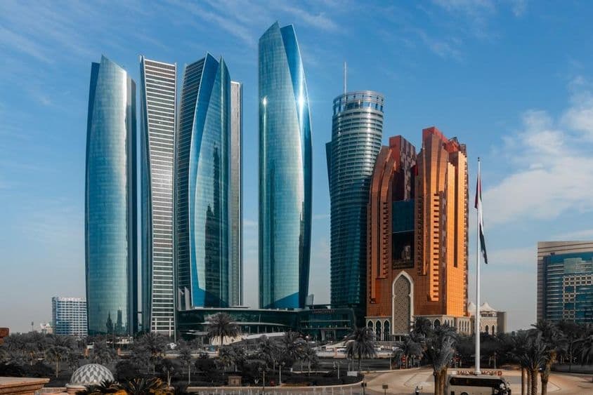 Torres Etihad en Abu Dabi, la capital de los Emiratos Árabes Unidos.