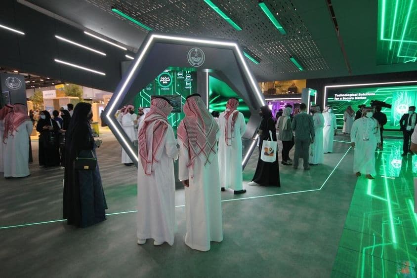 El interior del Centro de Comercio Mundial de Dubái.