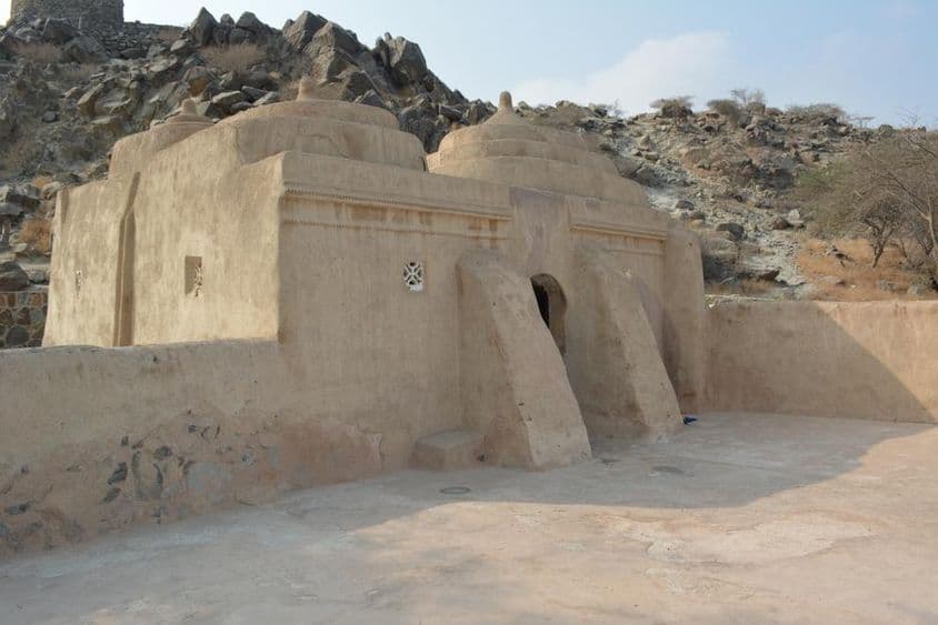 La Mezquita Al Bidya en Fujairah, Emiratos Árabes Unidos.