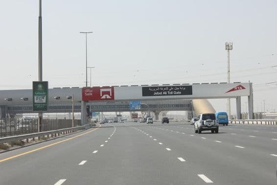 Sheikh Zayed Road, la carretera más prestigiosa de Dubái.