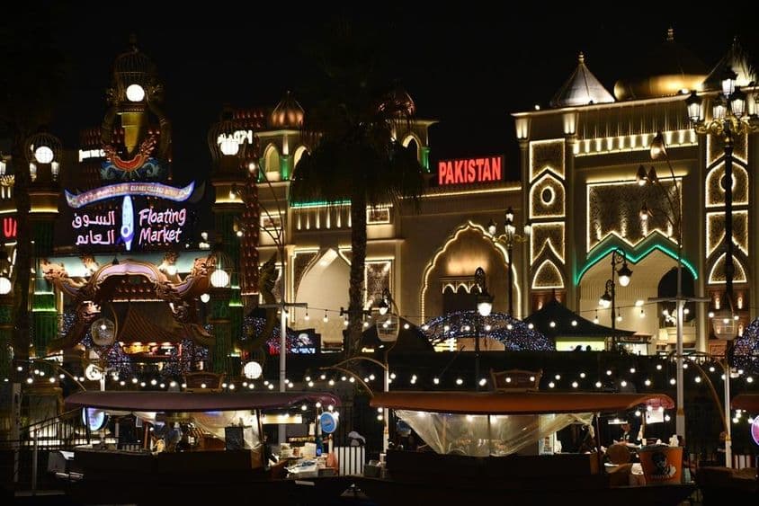 Dubai Global Village es el proyecto de turismo, ocio y entretenimiento más grande del mundo.