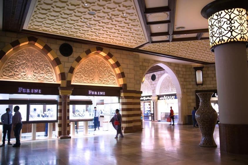 Centro comercial Dubai Mall, el mayor sitio de compras del mundo.