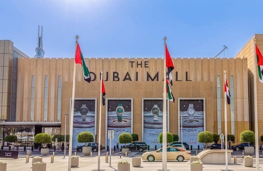 Entrada al centro comercial de Dubái.