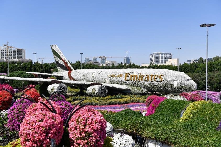 Dubai Miracle Garden durante el día.