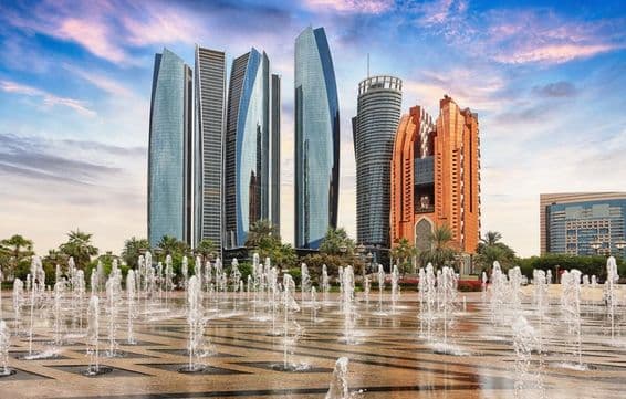 Rascacielos en Abu Dabi.