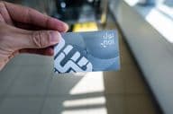 La tarjeta Nol es una tarjeta de billete electrónico para el Metro de Dubái.