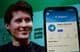 Logo de Telegram visible al fondo con el CEO Pavel Durov.