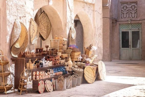 Souq Al Seef Mercado Árabe de Herencia, Dubai Deira.