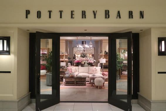 Pottery Barn en Shops at Riverside, un centro comercial de lujo.