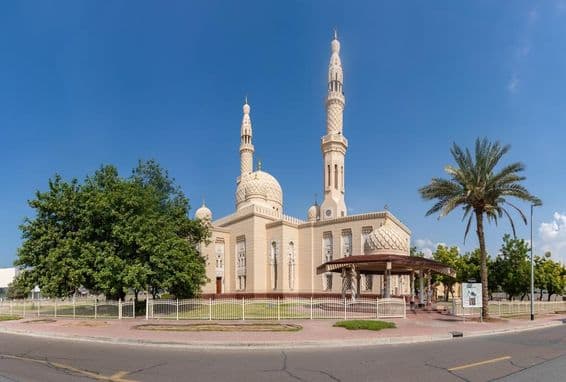 La Mezquita Jumeirah en Dubái.