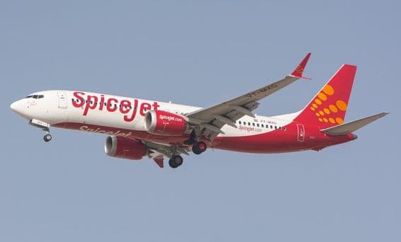 Avión Boeing 737 MAX de la aerolínea SpiceJet.