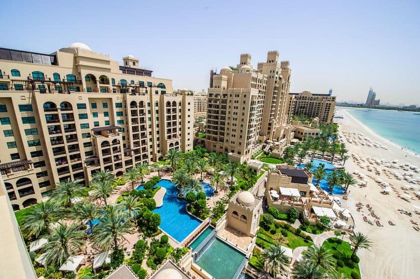 El lujoso hotel Fairmont The Palm ubicado en Palm Jumeirah.