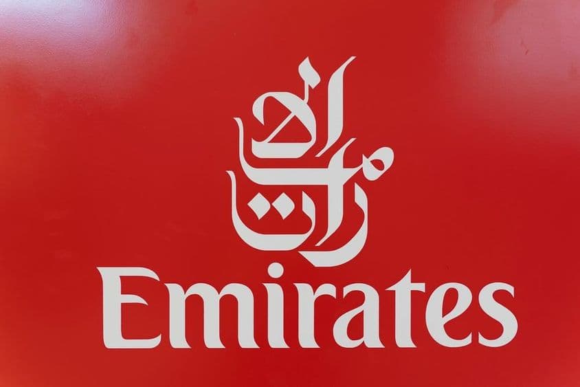 Logo de la aerolínea Emirates