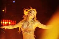 Shakira actuando en la Arena de Minsk