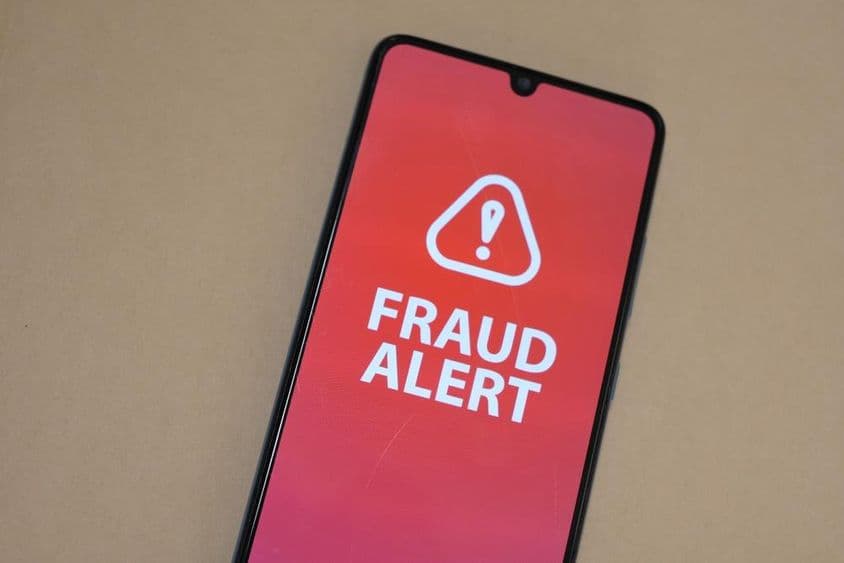 Alerta sobre riesgo de fraude