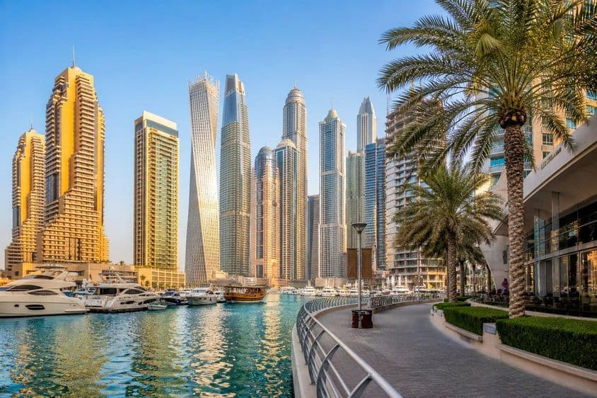 Amanecer en el ambiente de Dubai Marina