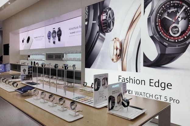 Interior de una tienda minorista de Huawei