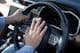 El ruido repentino del claxon de un coche