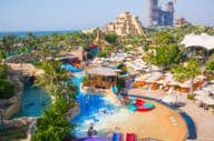 Vista del parque acuático Aquaventure y la Torre Neptuno