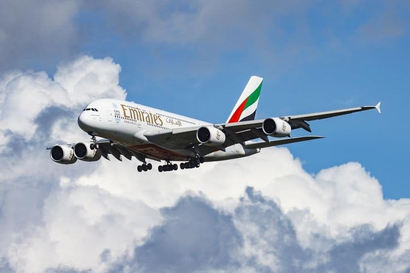 Avión de pasajeros de Emirates