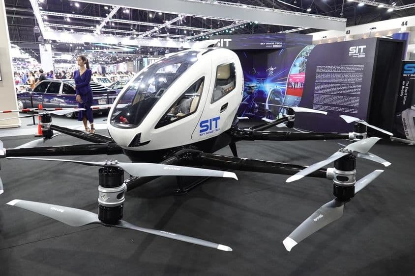 El futuro de la movilidad aérea urbana con taxis dron